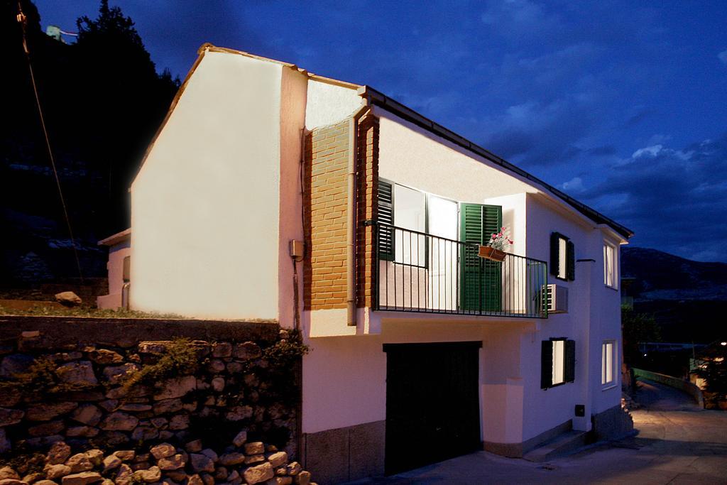Holiday Home Miklica Klis 외부 사진